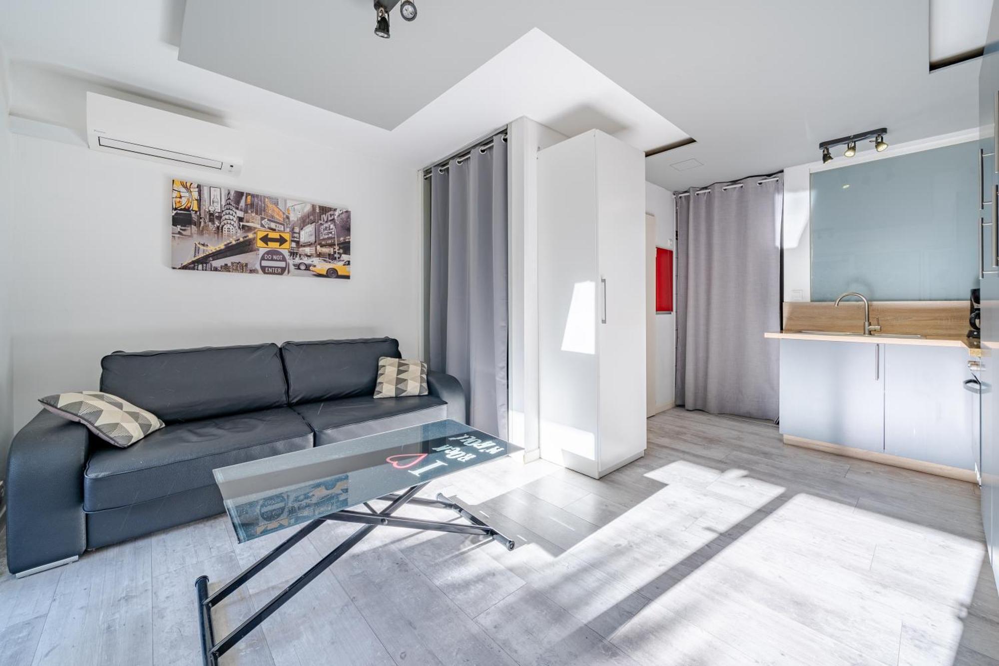 Charmant Studio Cagnes-sur-Mer Exterior photo